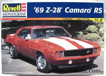 Revell 1/25 1969 Chevrolet Camaro RS-Z/28 (Z28), 85-7457 plastic model kit